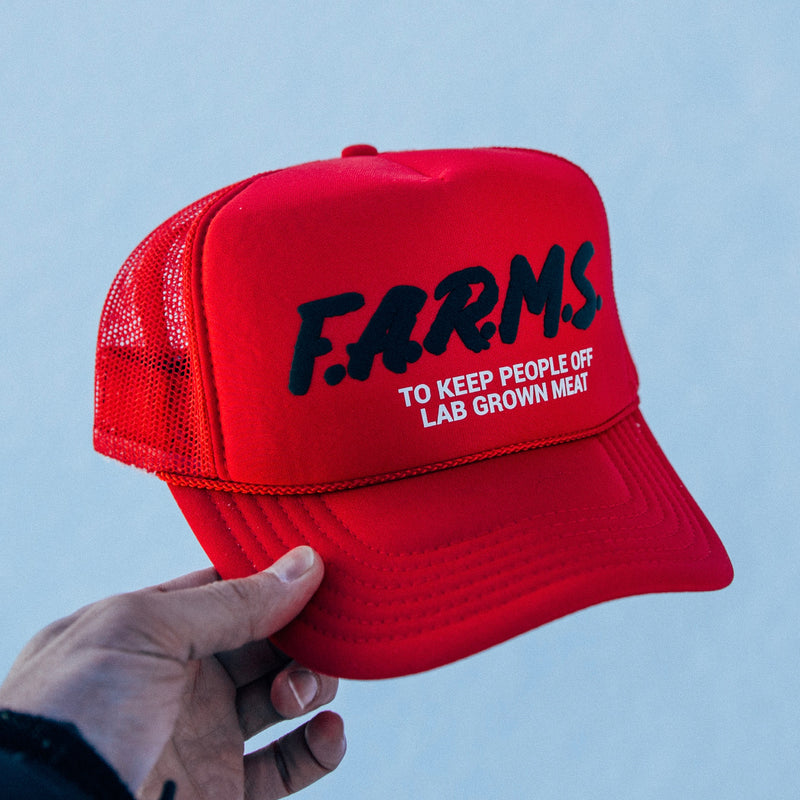 F.A.R.M.S. TO KEEP PEOPLE OFF LAB GROWN MEAT TRUCKER HAT (RED)